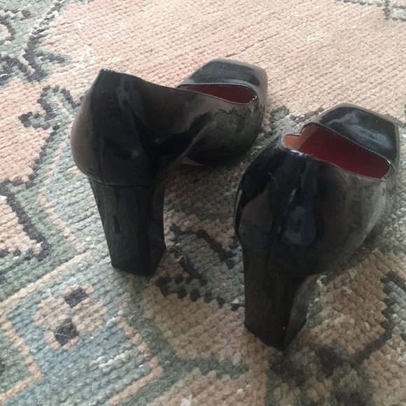 Black patent leather Kate Spade pumps - Picture 5 of 5